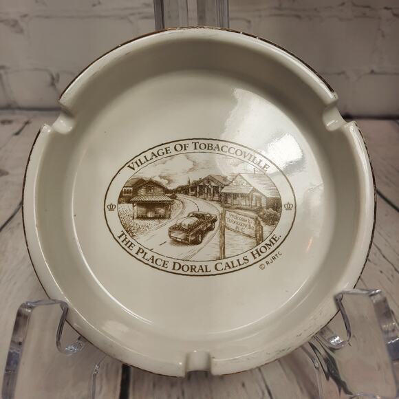 DORAL Tobaccoville Ashtray The Place Doral Calls Home R.J. Reynolds Tobacco - Picture 1 of 5